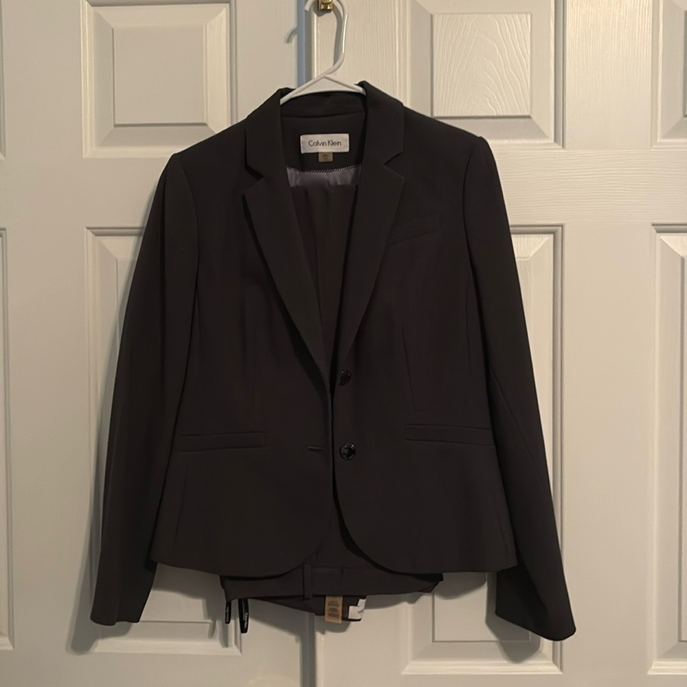 Charcoal Grey Calvin Klein Pants Suit. Size 12P